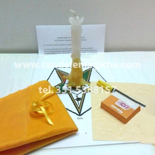 candela di sirio gialla e bianca per rituale di fortuna