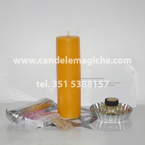 cero di colore giallo per rituale ebraico di purificazione