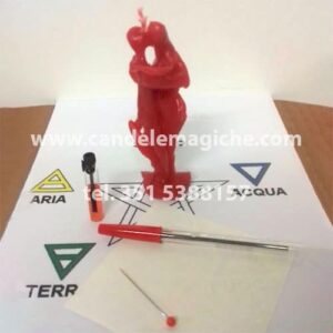 candela con statuine abbracciate