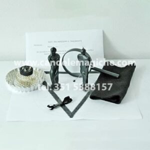 kit accessori con bamboline per svolgere il rito per impedire il tradimento