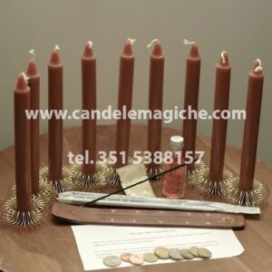 set di candele marroni per svolgere il rituale del carmelo