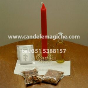 una candela rossa e olio per il rituale di san raimondo