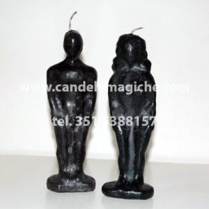 candele a forma di statuette uomo e donna di colore nero