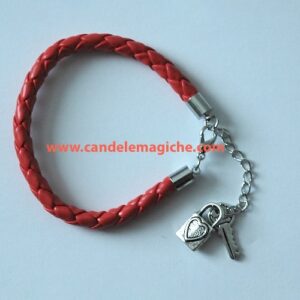 bracciale con ciondoli a forma di chiave e lucchetto