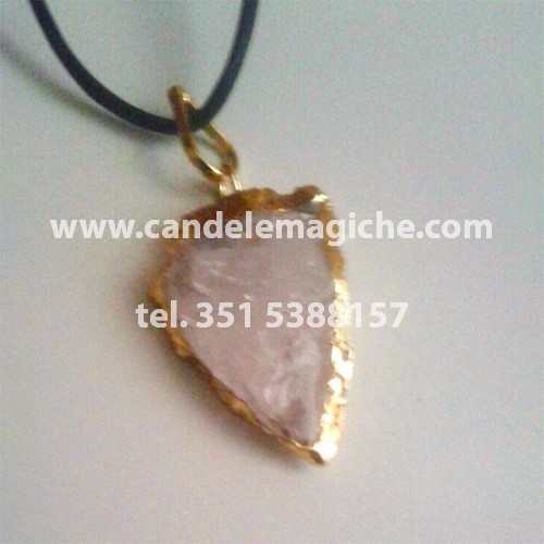 collana con ciondolo al quarzo rosa