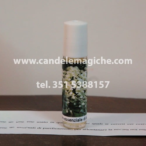 flacone di olio magico essenziale di acacia