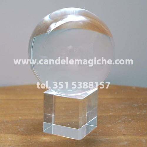 sfera di cristallo per chiaroveggenza